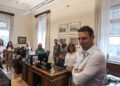 Επίσκεψη του Στέφανου Κασσελάκη στα γραφεία του ΣΥΡΙΖΑ στη Βουλή (φωτ.: EUROKINISSI / Γιώργος Κονταρίνης)