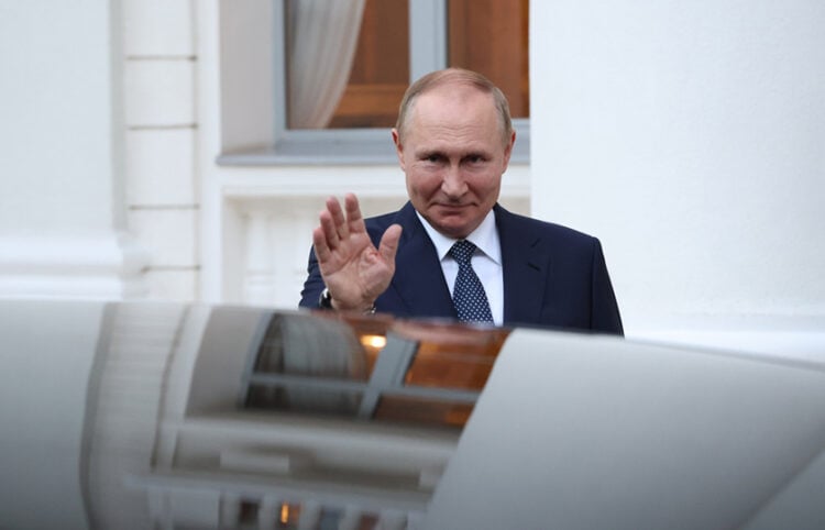 Ο πρόεδρος της Ρωσίας Βλαντίμιρ Πούτιν (φωτ. αρχείου: EPA / Vyacheslav Prokofyev / Sputnik / Kremlin)