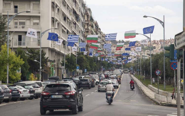Η οδός Αγγελάκη στο κέντρο της Θεσσαλονίκης και στο πλάι της ΔΕΘ θα πρέπει να αδειάσει μέχρι την Παρασκευή (φωτ.: ΜΟΤΙΟΝΤΕΑΜ / Βασίλης Βερβερίδης)