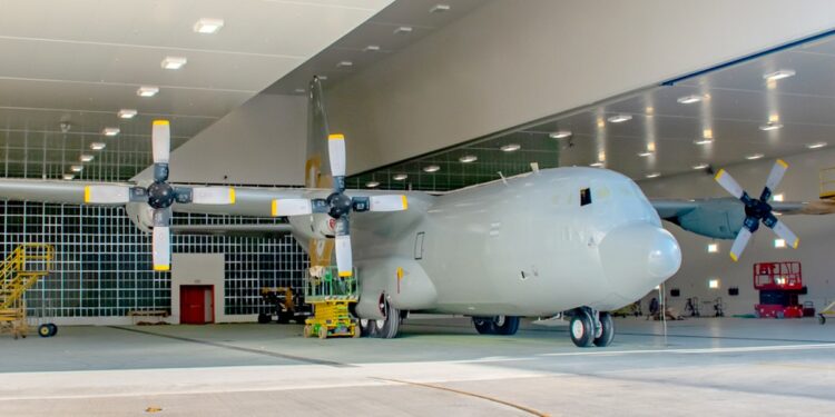 C-130 της Πολεμικής Αεροπορίας που συντηρήθηκε και αναβαθμίστηκε στις εγκαταστάσεις της Ελληνικής Αεροπορικής Βιομηχανίας (Φωτ.: ΑΠΕ-ΜΠΕ)