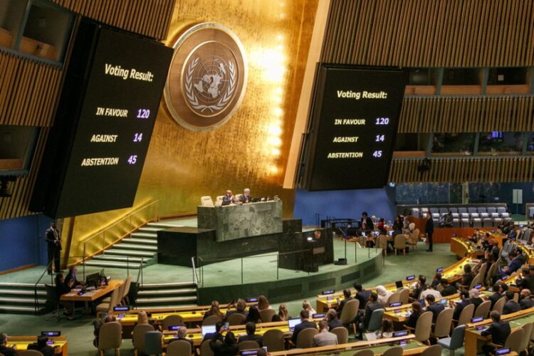 Ψηφοφορία στον ΟΗΕ για την έγκριση ψηφίσματος, 27 Οκτωβρίου 2023 (φωτ.: EPA/Sarah Yenesel)