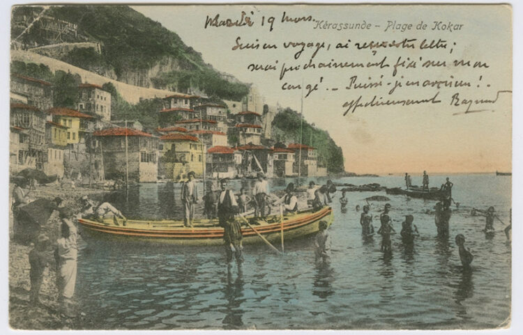 Η παραλία Κοκάρη στην Κερασούντα. Καρτ ποστάλ από τη συλλογή του Στέργιου Θεοδωρίδη (φωτ.: αρχείο Στέργιου Θεοδωρίδη)