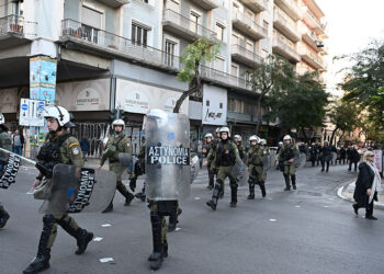 Μέτρα από την Ελληνική Αστυνομία για την 50ή επέτειο από την εξέγερση του Πολυτεχνείου
(φωτ.: EUROKINISSI / Τατιάνα Μπόλαρη)