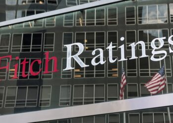 Τα γραφεία του Οίκου Πιστοληπτικής Αξιολόγησης Fitch Ratings, στη Νέα Υόρκη (φωτ.: EPA/JUSTIN LANE)