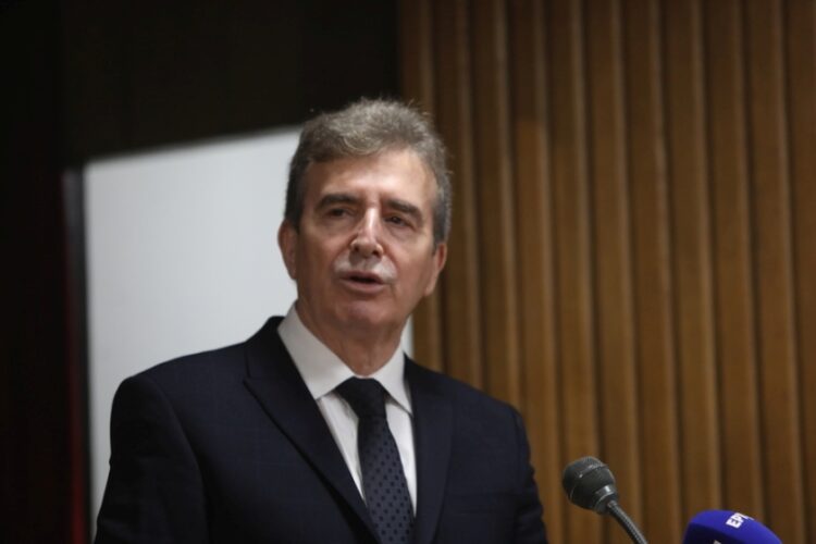Ο υπουργός Πολιτικής Προστασίας Μιχάλης Χρυσοχοΐδης (φωτ.: ΑΠΕ-ΜΠΕ/ Γιώργος Βιτσαράς)