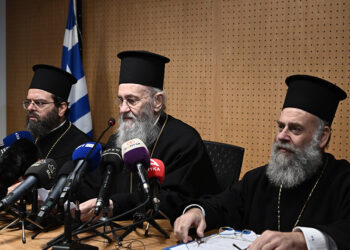 Συνέντευξη Τύπου μετά την έκτακτη συνεδρίαση της ιεραρχίας της Εκκλησίας της Ελλάδος για το νομοσχέδιο για τα ομόφυλα ζευγάρια (φωτ.: EUROKINISSI / Τατιάνα Μπόλαρη)