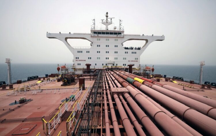 Πετρελαιοφόρο στην Ερυθρά Θάλασσα (φωτ. αρχείου: EPA/Yahya Arhab)