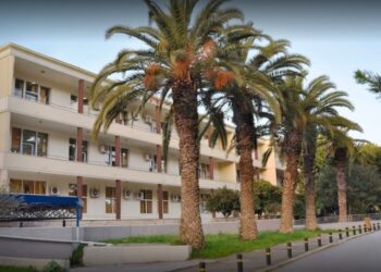 Άποψη τμήματος του Βενιζέλειου Νοσοκομείου Κρήτης (πηγή: google.gr/Mary Miliaraki)