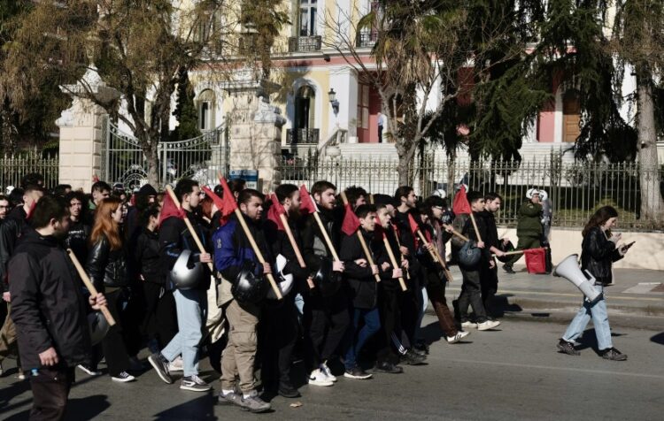 Στιγμιότυπο από πορεία στη Θεσσαλονίκη (φωτ.: ΜΟΤΙΟΝΤΕΑΜ/Κωνσταντίνος Τσακιτζής)