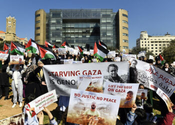 Συγκέντρωση διαμαρτυρίας υπέρ των Παλαιστινίων στον Λίβανο (φωτ.: EPA / Wael Hamzeh)