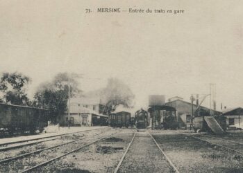 Τρένο στον σιδηροδρομικό σταθμό της Μερσίνας, ο οποίος ήταν τερματικός. Τα τρένα κατευθύνονταν μόνο προς την Ταρσό και τα Άδανα, στα ανατολικά (φωτ.: levantineheritage.com)