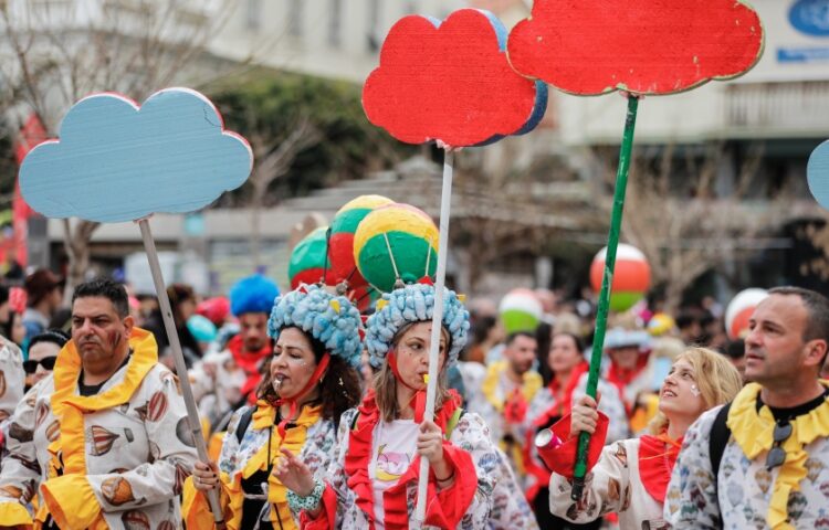 Στιγμιότυπο από το καρναβάλι της Πάτρας (φωτ.: EUROKINISSI/Μαρίλια Βασιλακοπούλου)