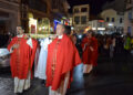 Λιτανεία των λειψάνων του Αγίου Βαλεντίνου στους δρόμους της Μυτιλήνης (φωτ. αρχείου: ΑΠΕ ΜΠΕ / STR)