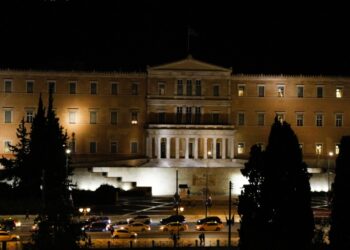 Το κτήριο της Βουλής στο Σύνταγμα (φωτ.: EUROKINISSI/Χρήστος Μπόνης)