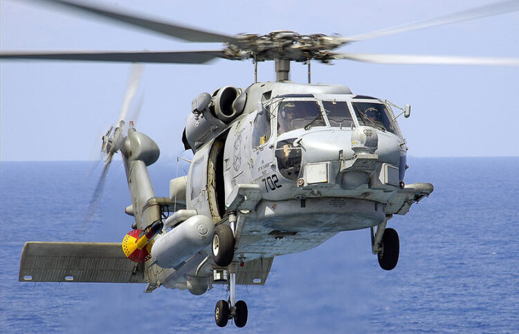 Αμερικανικό Romeo SH-60B Seahawk στον Ειρηνικό ωκεανό (φωτ.: US Navy / James R. Evans)