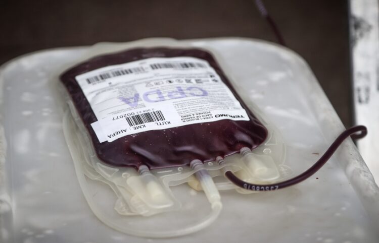 Μονάδα αίματος μετά από αιμοδοσία (φωτ.: ΜΟΤΙΟΝΤΕΑΜ/Ραφαήλ Γεωργιάδης)