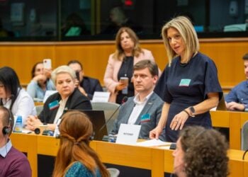 Η Μαρία Καρυστιανού κατά την ομιλία της στο ευρωκοινοβούλιο (φωτ.: EUROKINISSI/POOL Photo)