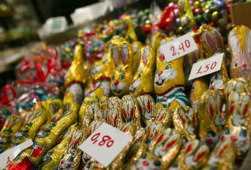 Σοκολατένια λαγουδάκια στην αγορά της Θεσσαλονίκης (φωτ.: ΑΠΕ-ΜΠΕ/ΑΧΙΛΛΕΑΣ ΧΗΡΑΣ)