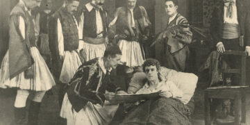 Σκηνή από θεατρική παράσταση του Μεσοπολέμου που
αναπαριστά το θάνατο του Μπάιρον στο Μεσολόγγι (πηγή: Φωτογραφικό Αρχείο ΙΕΕΕ-ΕΙΜ)