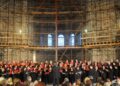 Η Νέα Χορωδία του δήμου Καλαμαριάς σε παλιότερη συναυλία των «Βυζαντινών Παθών» στη Ροτόντα (φωτ.: http://newchoirofkalamaria.blogspot.com)