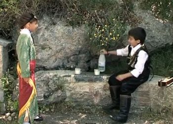 Το απίστευτο σπότ με τα Ποντιόπουλα για την 5η Γιορτή Λύρας - Δείτε το βίντεο
