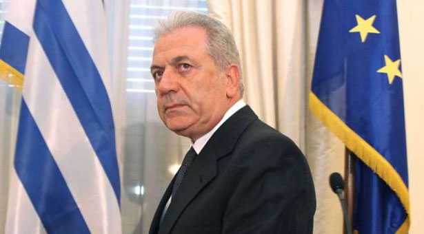 Οι επιτυχείς χειρισμοί του Αβραμόπουλου για το θέμα των Σκοπίων
