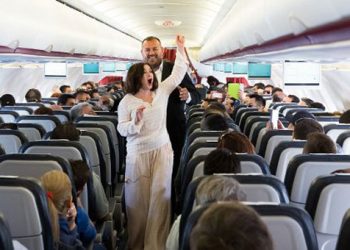 Δείτε τι έπαθαν οι επιβάτες της Aegean στην πτήση από Θεσσαλονίκη –Τι αλλόκοτο συνέβη μέσα στο αεροπλάνο