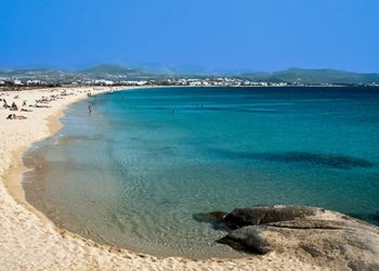 Η Guardian ανακάλυψε και υμνεί Κουφονήσια και μικρές Κυκλάδες!