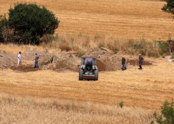 Θησαυρό έκρυβε το μακάβριο εύρημα αγρότη