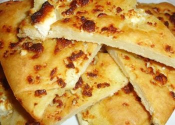 Υπέροχη αλευρόπιτα από τα Ζαγοροχώρια!