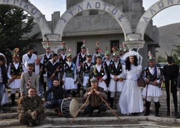 Το ξακουστό έθιμο των Μωμόγερων στα Αλωνάκια Κοζάνης!