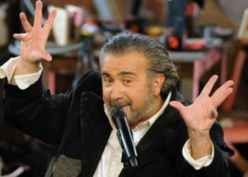 Αλ τσαντίρι: Επέστρεψε ο Λαζόπουλος με μεγάλα κέφια