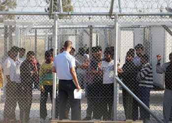 Αναζητούν 10 μετανάστες που διέφυγαν από την Αμυγδαλέζα