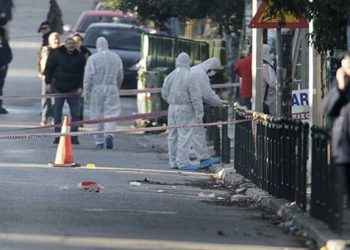 Γάζωσαν με 60 σφαίρες την οικία του γερμανού πρεσβευτή στο Χαλάνδρι