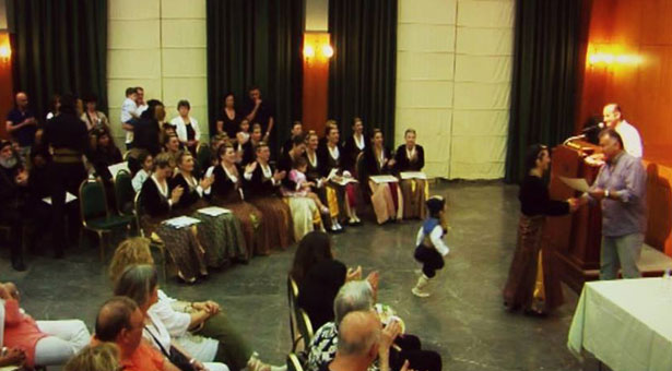 Τελετή αποφοίτησης τμήματος εκμάθησης ποντιακών χορών του Συλλόγου Ποντίων "Αργοναύται - Κομνηνοί" | 8 Ιουν 2014