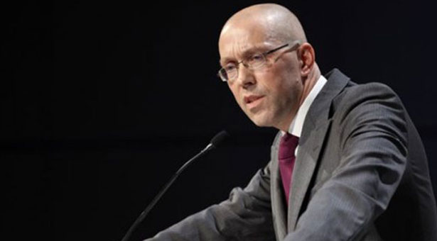 'Ασμουσεν: Η αναδιάρθρωση του ελληνικού χρέους νομικά αδύνατη