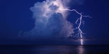 Ποιες περιοχές της Ελλάδας θα χτυπήσει ο τυφώνας Κλεοπάτρα