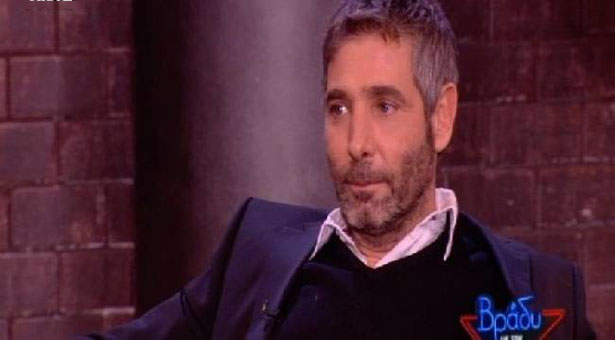 Βίντεο: Ο Θοδωρής Αθερίδης στον Πέτρο Κωστόπουλο