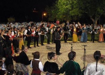Δείτε τι έγινε στην αναβίωση του εθίμου του Κλήδονα από την Εύξεινο Λέσχη Βέροιας