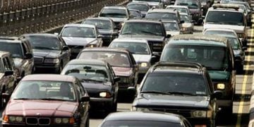 ΤΩΡΑ:Καραμπόλα τεσσάρων οχημάτων στη Λ. Μεσογείων