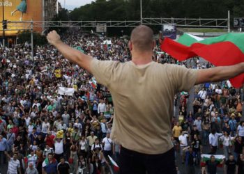 Βουλγαρία: Αγανακτισμένη η κοινωνία των πολιτών