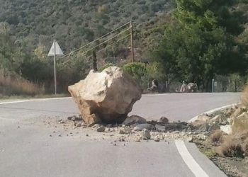 Το χάρο με τα μάτια τους είδαν στον δρόμο Λεωνιδίου - Τυρού
