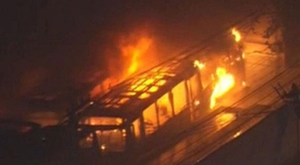 Η Βραζιλία στις φλόγες μετά τον ντροπιαστικό αποκλεισμό από τον τελικό τη Γερμανία