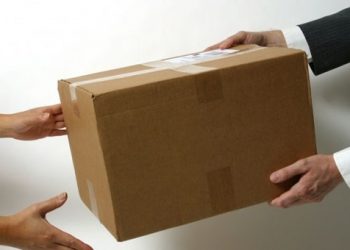 500 οικογένειες ενισχύονται από Έλληνες εφοπλιστές