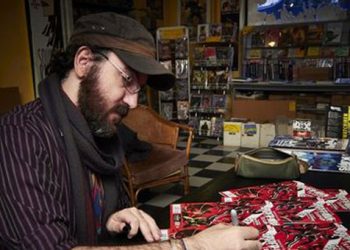 Ο Κρητικός που σχεδιάζει υπερήρωες για την Marvel Comics