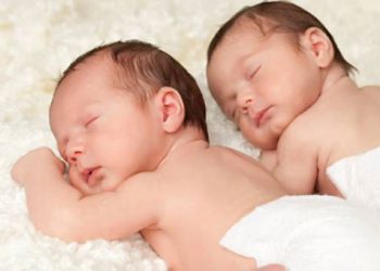 Δίδυμα κοριτσάκια άλλαζαν χέρια επί πέντε μήνες