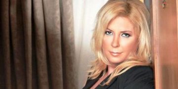 Ξεπουλάει προσωπικά της είδη η Δήμητρα Λίανη