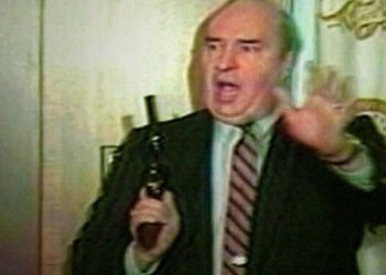 Αυτοκτονία σε ζωντανή μετάδοση. Προσοχή ακατάλληλο για ανηλίκους