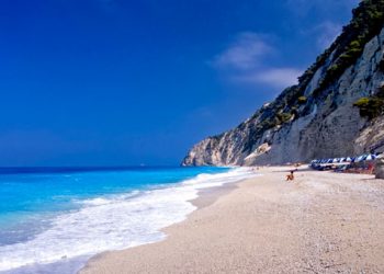 Αυτές είναι οι 10 ομορφότερες παραλίες της Ελλάδας για το 2014