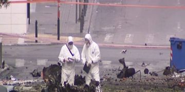 Ισχυρή έκρηξη σε παγιδευμένο ΙΧ στο κέντρο της Αθήνας. Η στιγμή της έκρηξης